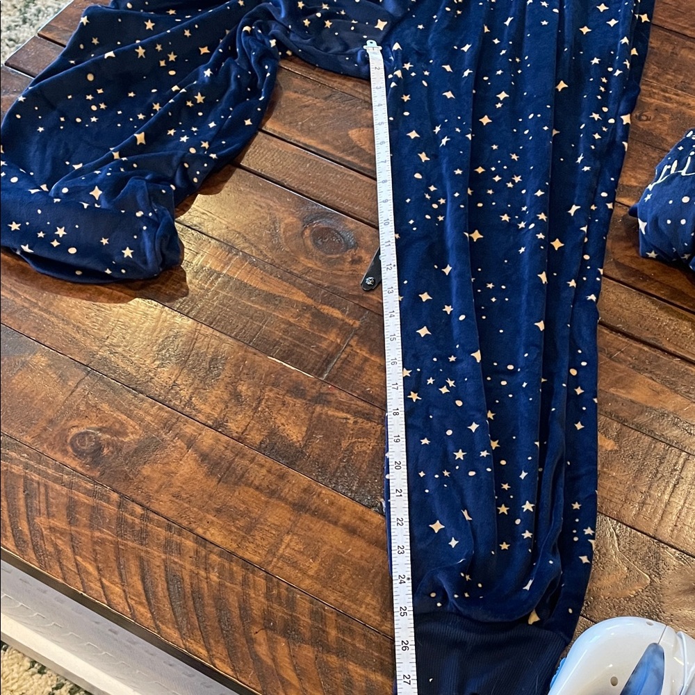 Twinkle Twinkle Navy Star Pajama Set - Picture 6 of 6